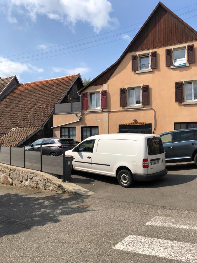 Appartement Vintage A L Ancienne Forge Muhlbach-sur-Munster Bagian luar foto